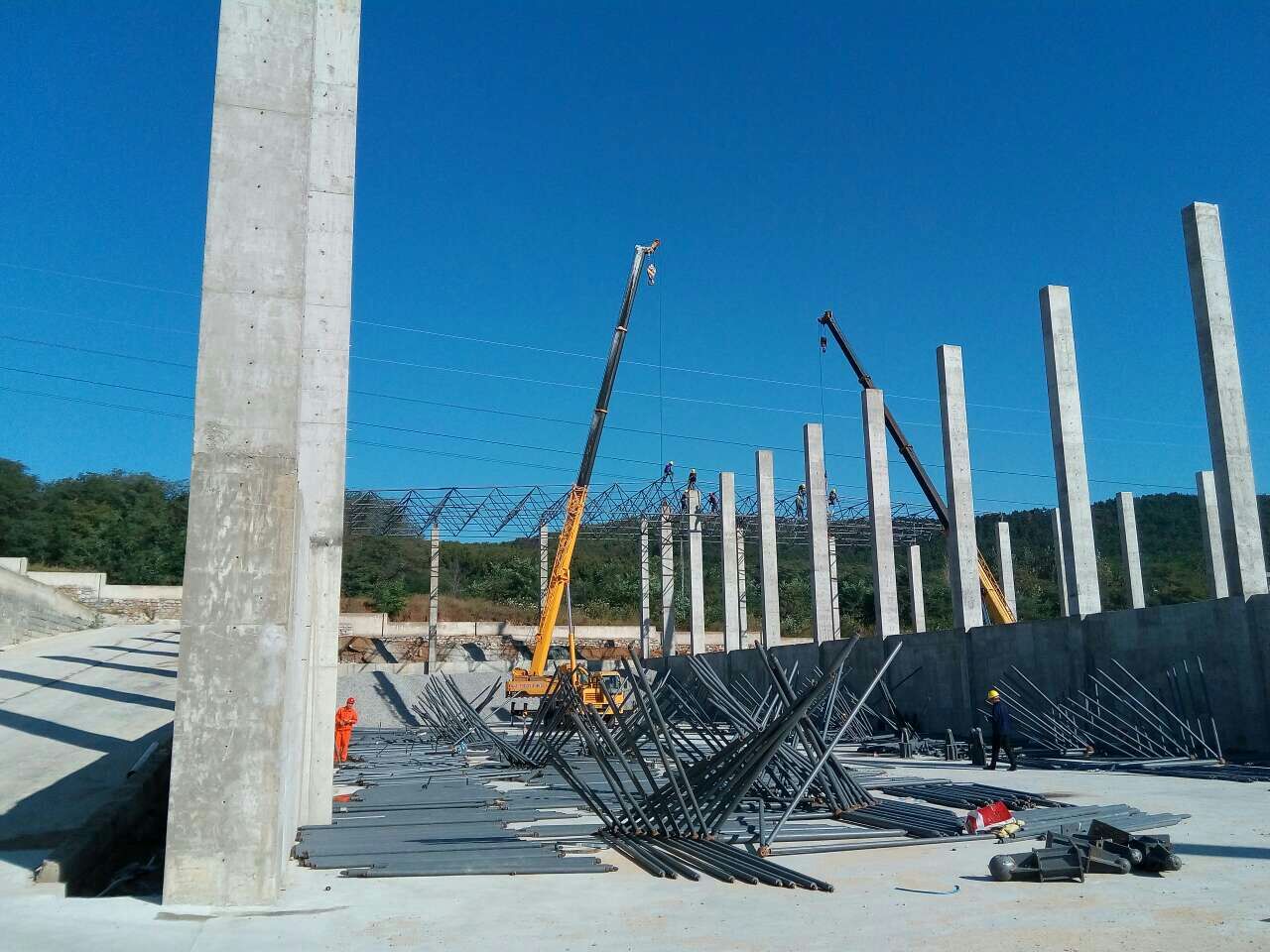 广丰县搅拌站网架